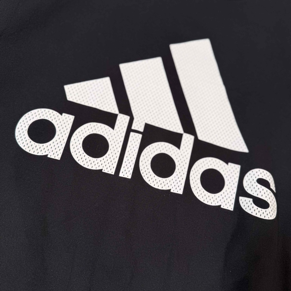 Adidas The Go-To Tee Black Graphic Logo T-Shirt Mens Large Sportswear Streetwear